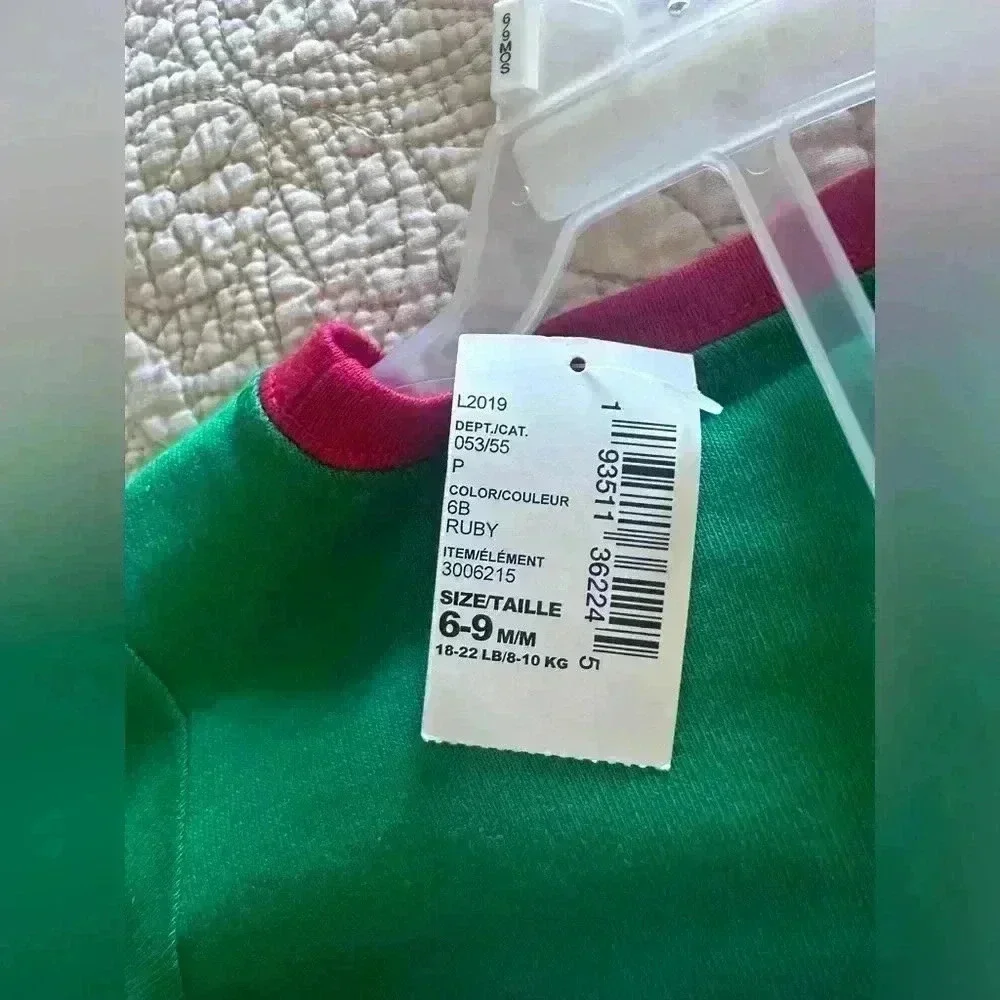 The Children’s Place Holiday Elf Pajama Set Size 6-9 Months NWT 100% Cotton